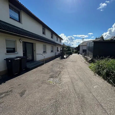 Monteurwohnungen In Murg Direkt An Der Schweizer Grenze Apartamento *